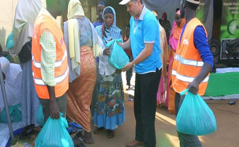 Kimse Yok Mu’nun Uganda’daki yardım seferberliği sürdürüyor