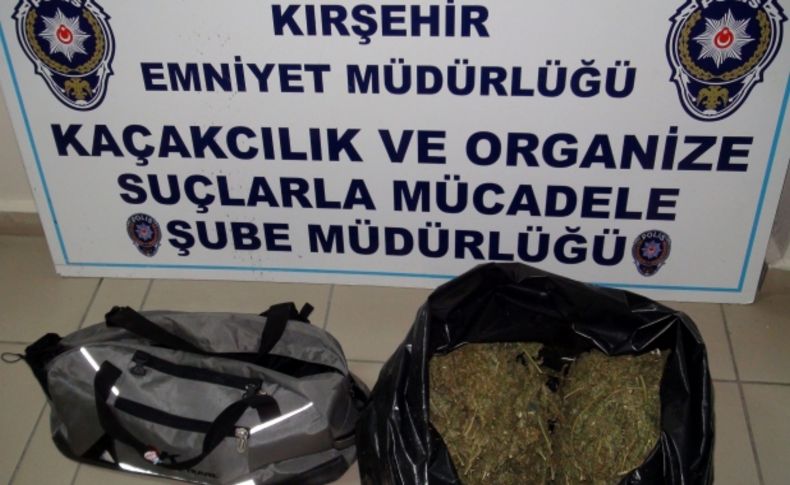 Kırşehir’de 5 kilo 400 gram esrar ele geçirildi