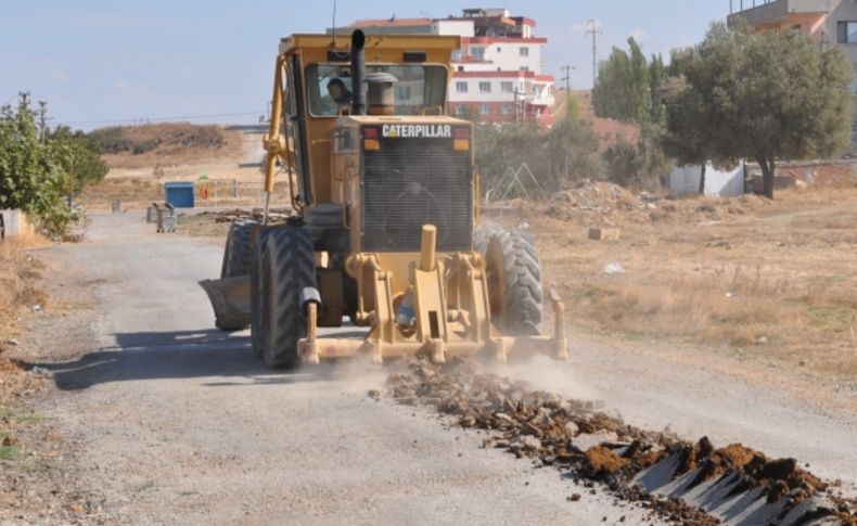 Kış gelmeden yol geliyor