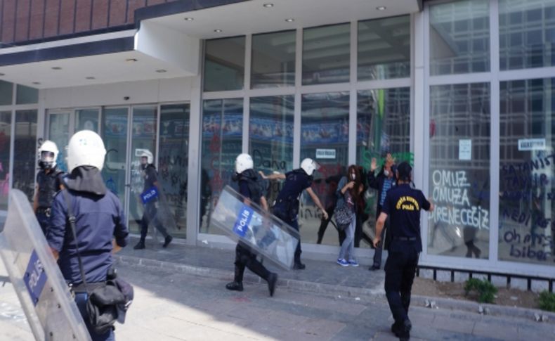 Kızılay'da 'Gezi Parkı' gerilimi sürüyor