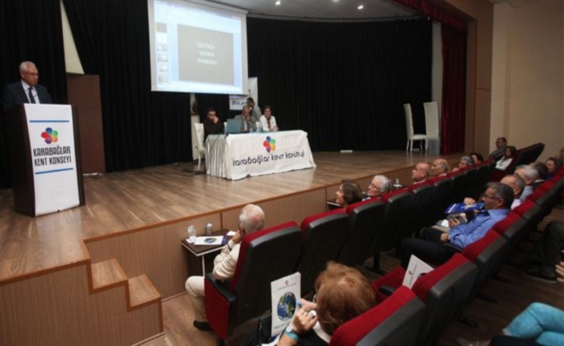 Karabağlar'da emekli meclisine İhsan Ak yeniden seçildi