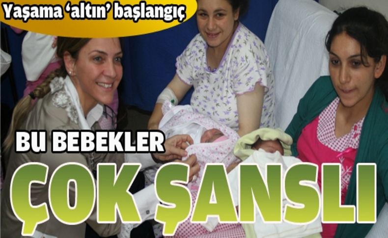 Konak Müftülüğü, kandil bebeklerine altın taktı