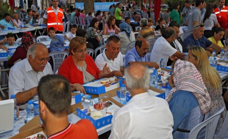 Konak Belediyesi iftar masası kuruyor