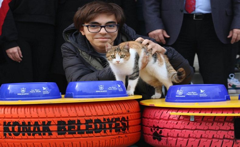 Konaklı öğrencilerin hayvan sevgisi