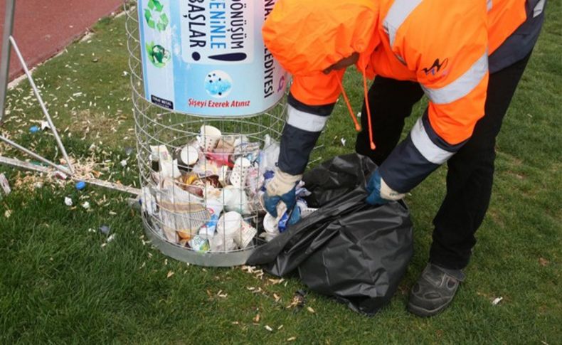 Konak'ın plastik kumbaralarında yok yok