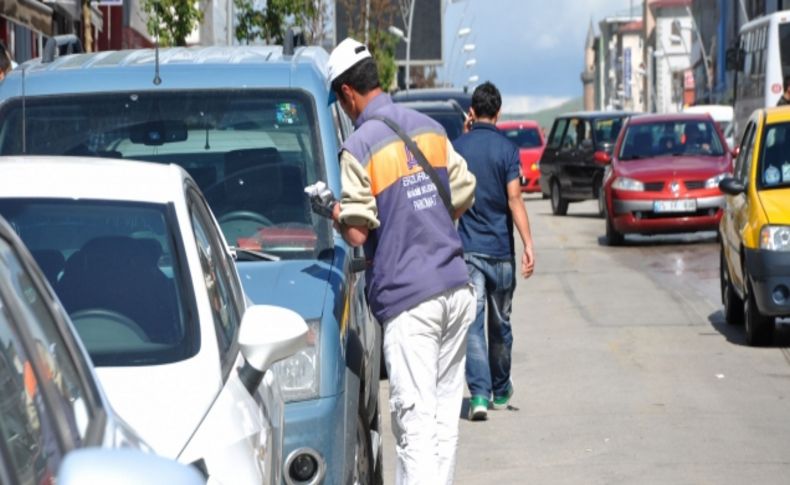 Küçükler: Halk isterse parkomat uygulamasını kaldırırız