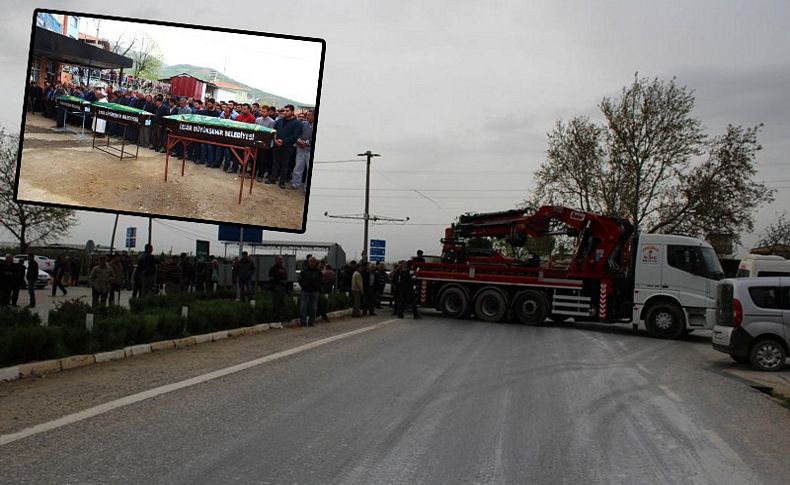 Kurbanları toprağa verip yolu kapattılar