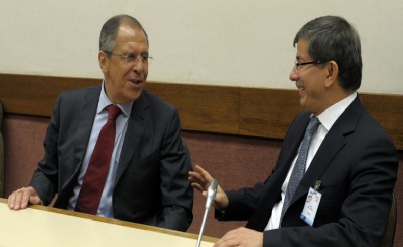 Lavrov’dan, Davutoğlu’na Suriye telefonu