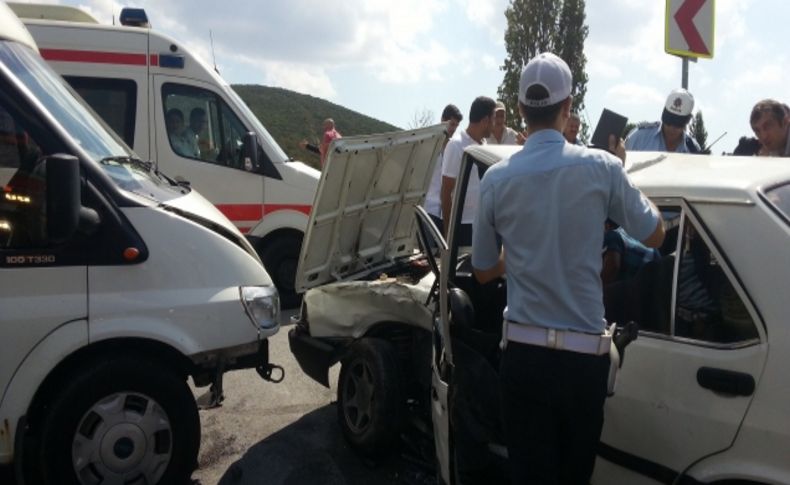 Maltepe’de trafik kazası: 6 yaralı