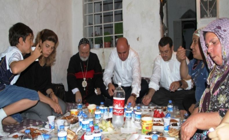 Mardin’de fakir sofrasında hoşgörü iftarı