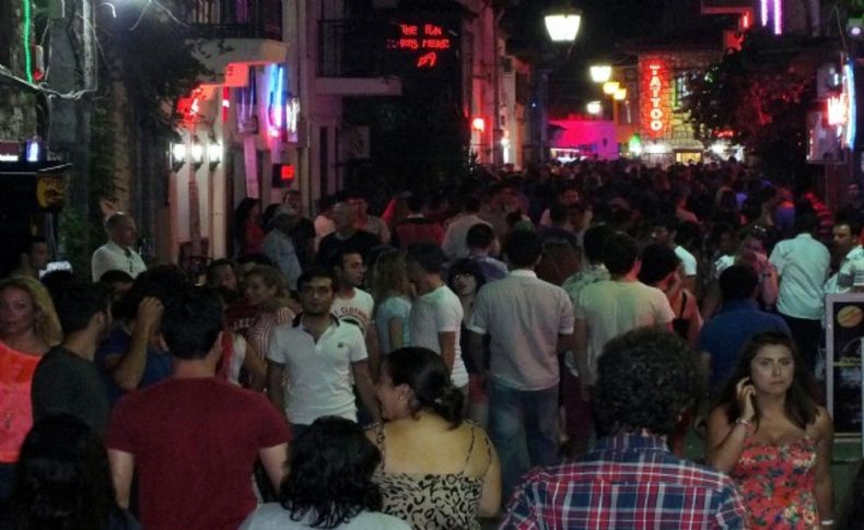 Marmaris'te 151 litre sahte içki ele geçirildi