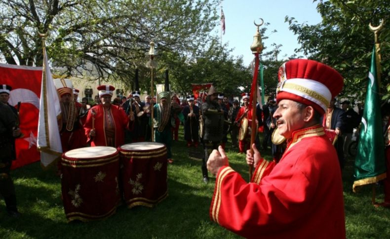 Mehteran Paterson’dan geçti