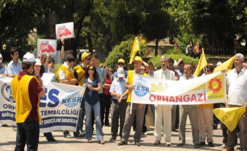 Memurlar yeni memur yasa tasarısını protesto etti