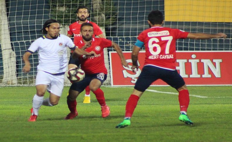 Menemen Belediyespor zirvede