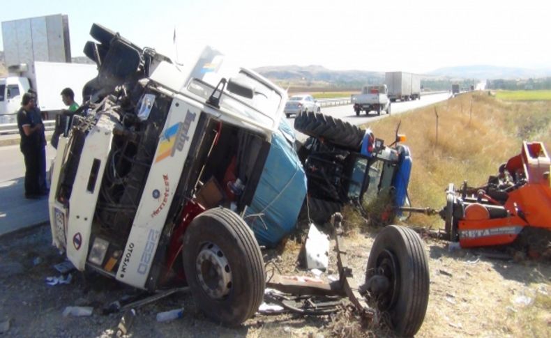 Merzifon ilçesinde trafik kazası: 2 yaralı