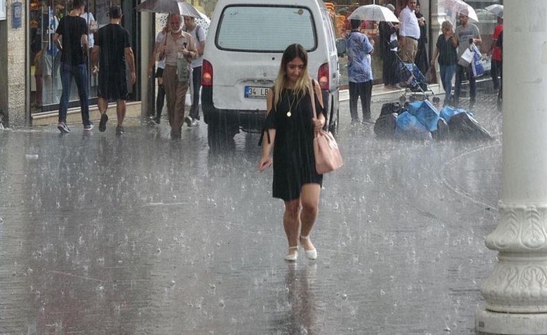 Meteoroloji'den Türkiye'nin tamamı için sağanak uyarısı