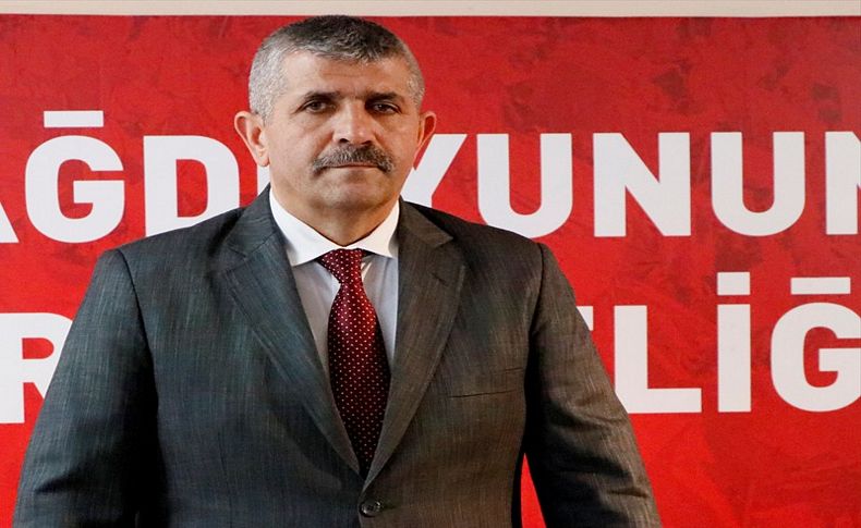 MHP'den CHP'ye salvo: İzmir'de ceket devri bitti