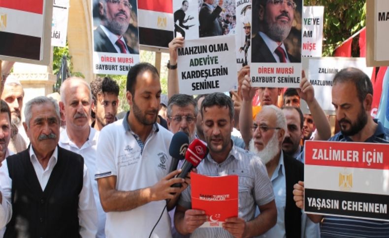 Mısır'daki katliam Bayburt’ta da protesto edildi