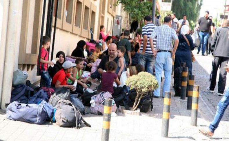 İzmir'de mültecilerle yapılan anketin sonuçları açıklandı