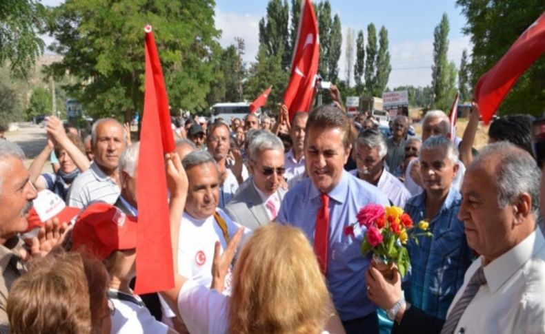 Mustafa Sarıgül, İğdeli köyünde cemevi açılışına katıldı