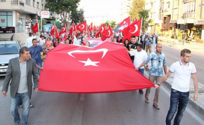 Narlıdere’de teröre lanet yürüyüşü