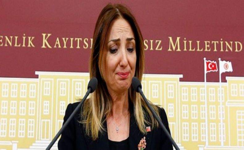 CHP'den ihraç edilen Aylin Nazlıaka: Yüreğim yanıyor!