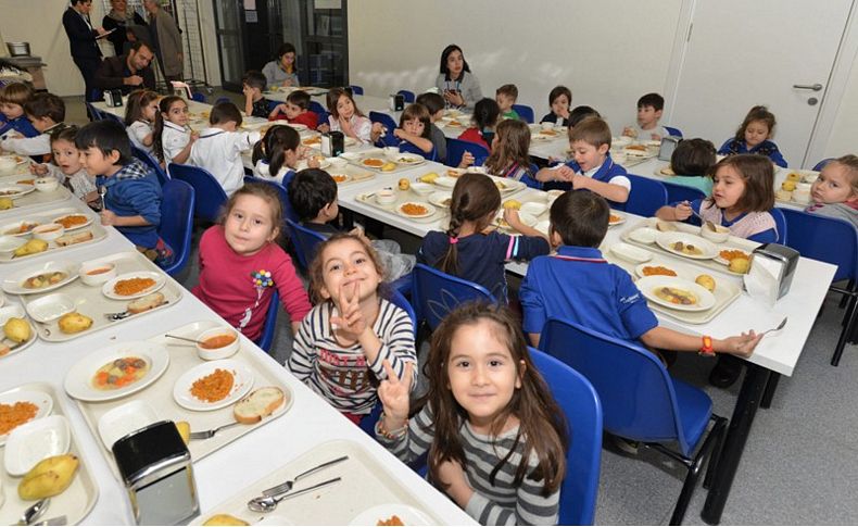 O uygulama ücretsiz yemekle başlayacak