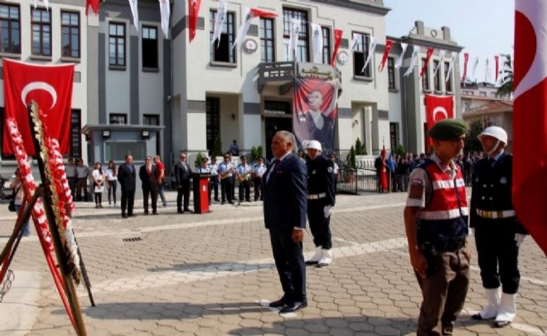 Ödemiş'te Zafer Bayramı törenle kutlandı