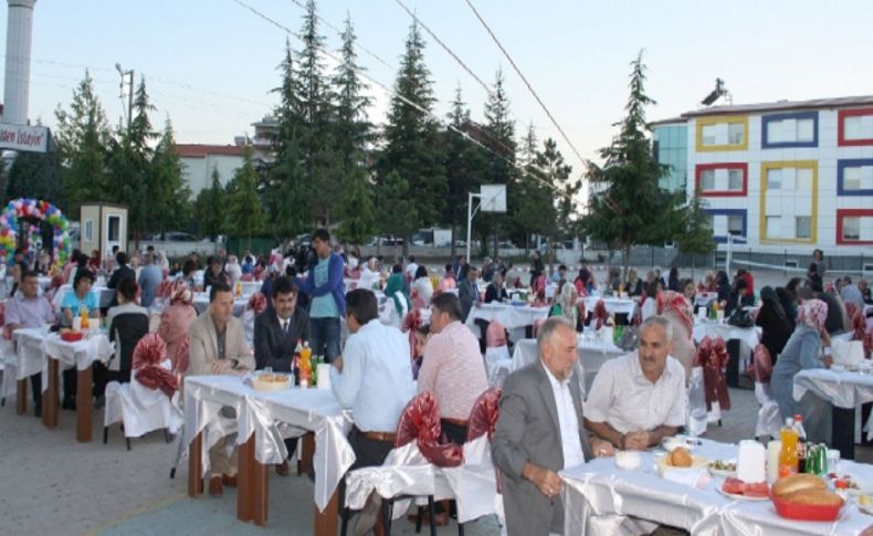 Özel Gönül Koleji, 12.dönem mezunlarını verdi