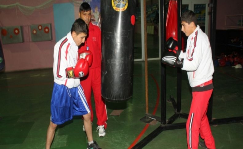 Palandöken'in boksörleri milli takım kampına çağrıldı