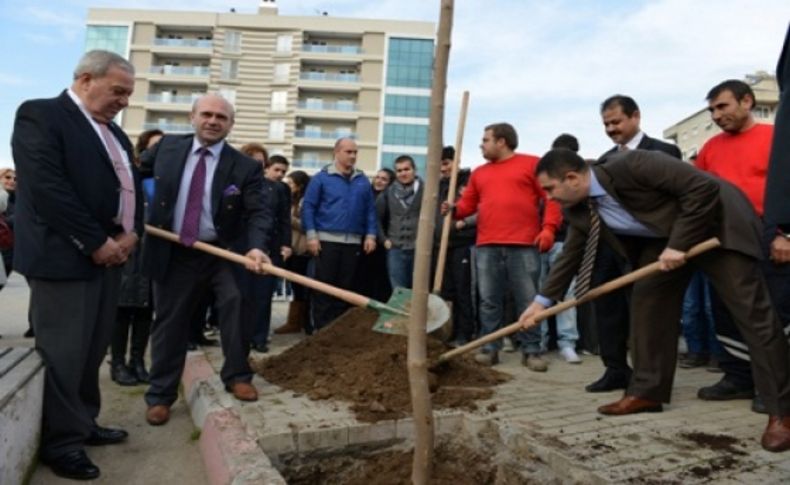 Peyzaj Tasarımlı Okul’a destek