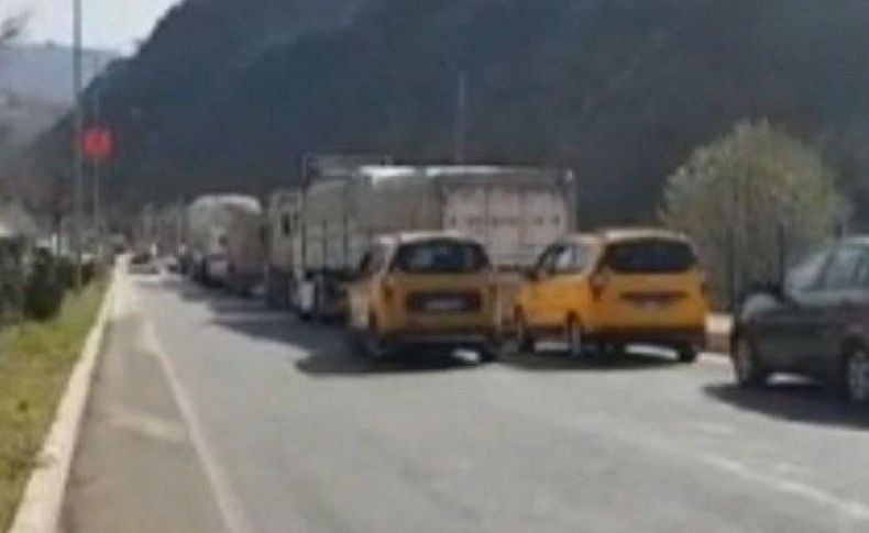 Pülümür Vadisi'nde çatışma; Yol trafiğe kapatıldı