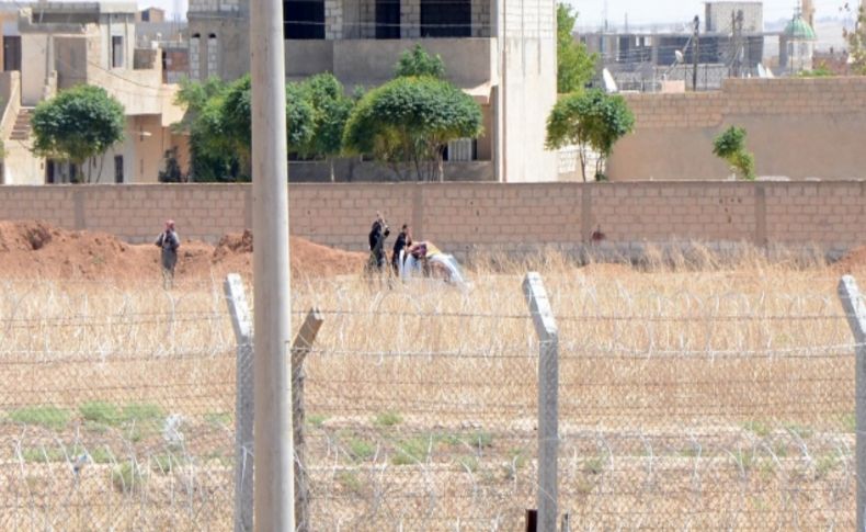 PYD, sınıra kurduğu havanla atış yapıyor