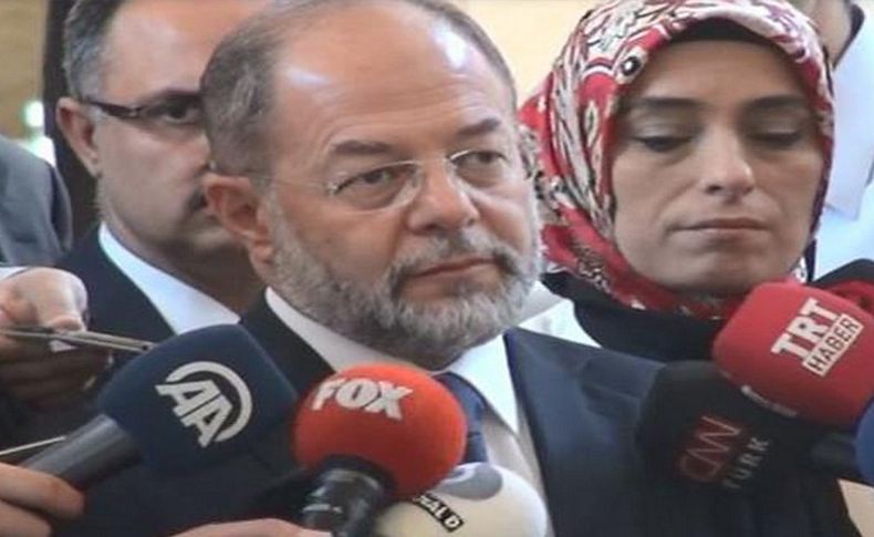 Recep Akdağ: Meclis irade ortaya koyarsa idam gelebilir