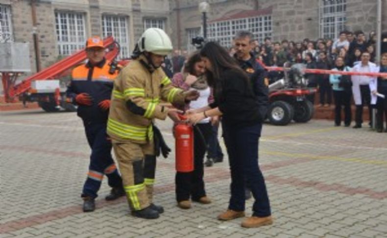 Kız Lisesi’nde tatbikat heyecanı