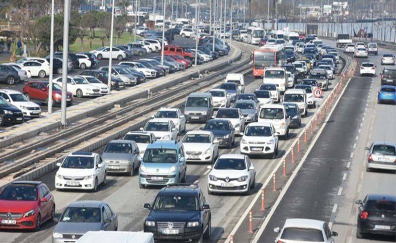 Sahil Bulvarı'nda trafik çilesi