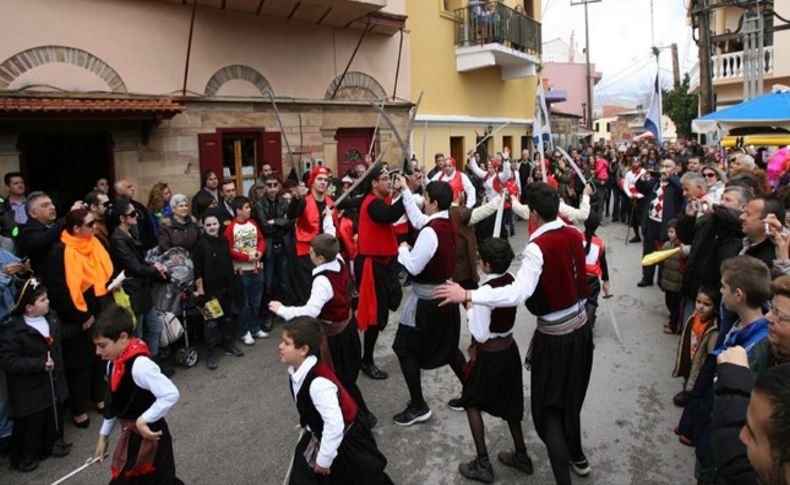 Sakız'da karnaval zamanı!