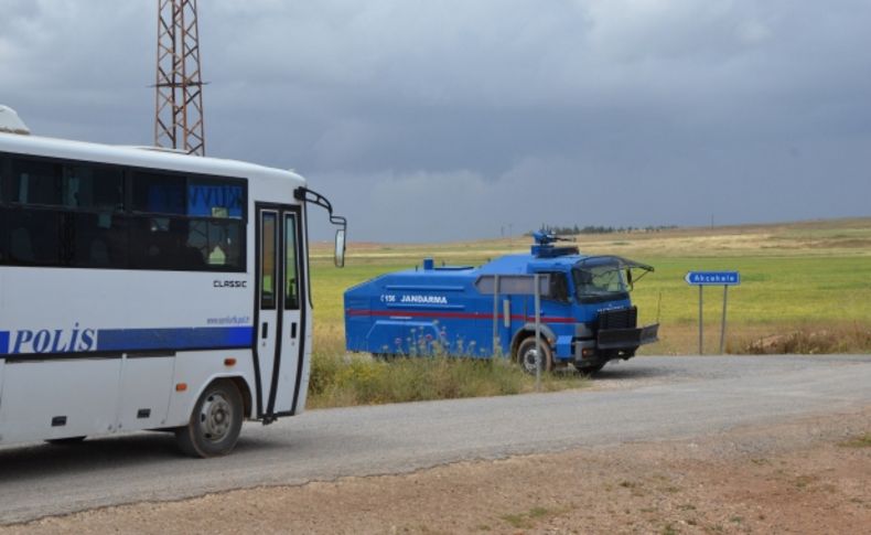 Şanlıurfa’da sınır köylere operasyonda 25 gözaltı