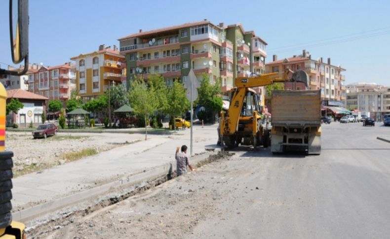 Saray’da elektrik telleri yer altına alınıyor