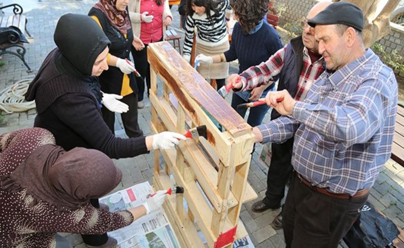 Selçuk'ta hünerli ellerden “hobi çalışmaları”