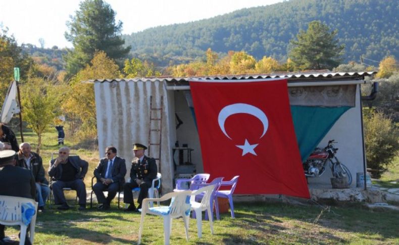 Şehit Teğmen'in Muğla'daki baba evine ateş düştü