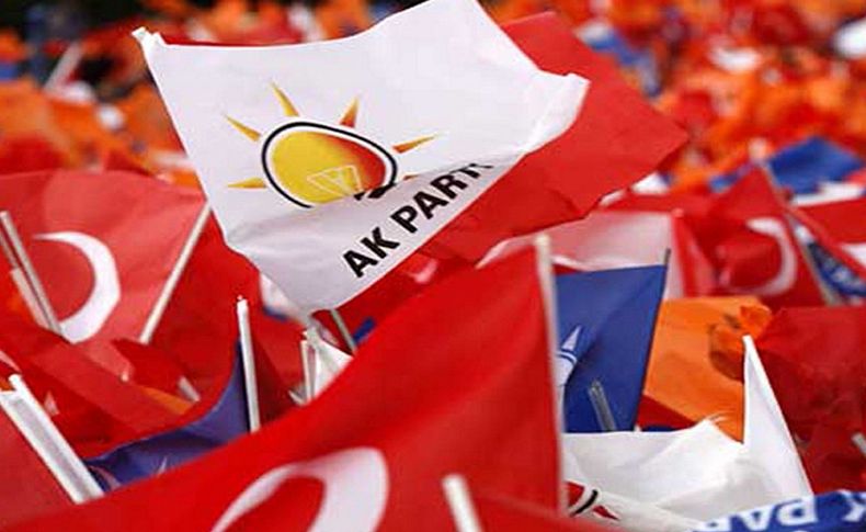 AK Parti İzmir'de 7 ilçe başkanının ataması yapıldı