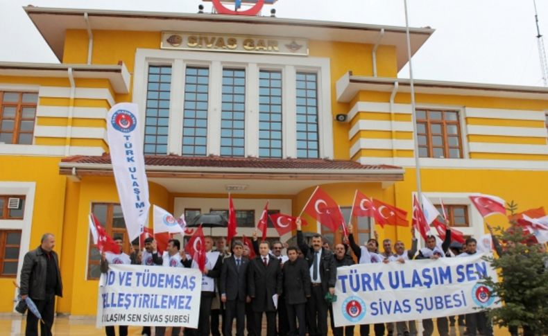 Sivas'ta özelleştirme tasarısına tepki için iş bıraktılar