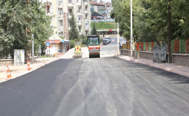 Talas Yenidoğan Mahallesi'nde yollar yenileniyor