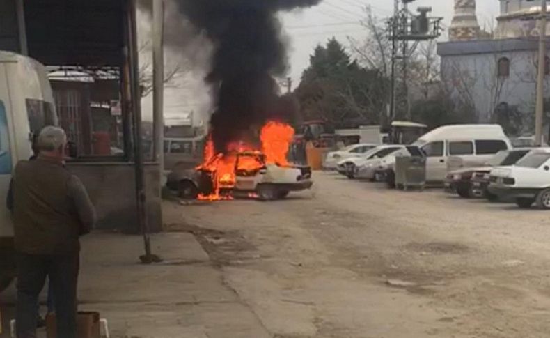 Tamirciye sinirlenip, otomobilini ateşe verdi