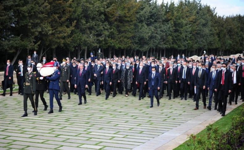 TBMM 100 yaşında! Devlet erkânı Ata’nın huzuruna çıktı