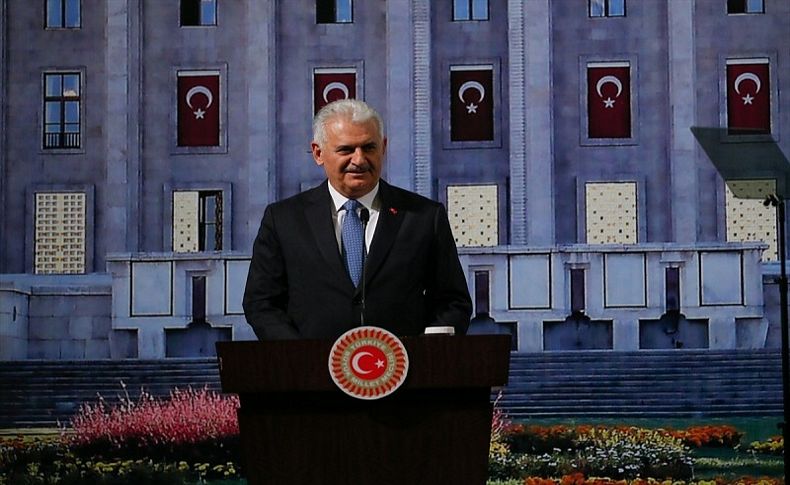 TBMM Başkanı Yıldırım devamsızlıktan atıldığı okula geri döndü