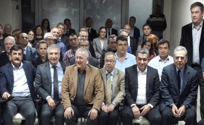 CHP İzmir'de kurultay zirvesi