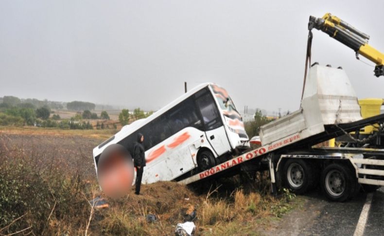 Tekirdağ’da midibüs devrildi: 12 yaralı