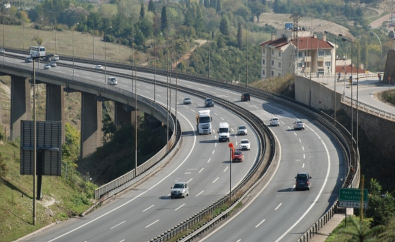 TEM Otoyolu'nun Kocaeli kesiminde akıcı trafik var